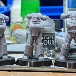 Truescale or upscaled rebellion armor MarkIV