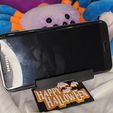 20230822_204702.jpg Happy Halloween - Desktop Phone Stand
