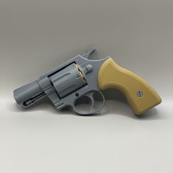 IMG_2094.jpg 38 special snub nose revolver cap gun (prop)
