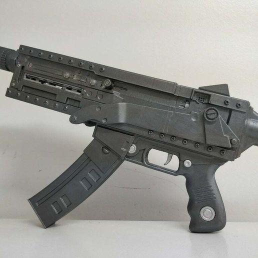main.jpg Fallout 10mm Submachine Gun (SMG)