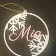 407247235_7073875006002549_361939870863907556_n.jpg Mia Christmas bauble