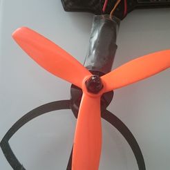 DSC_1953.jpg Free STL file Prop Guard for 250mm Drone Protection Propeller with Stand・3D printable model to download, airwaner