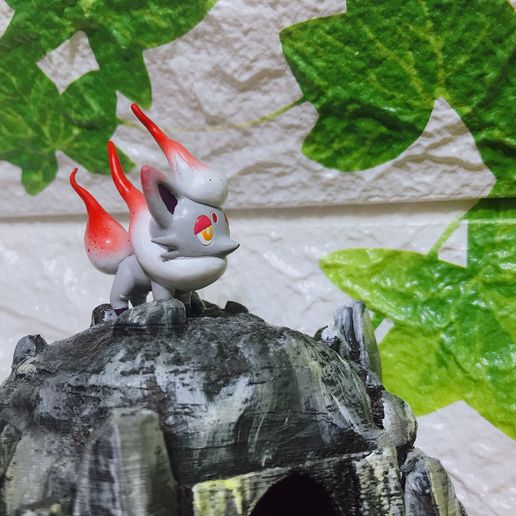 IMG_6500.jpg Pokemon Hisuian Zoroa