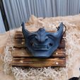 126188877_700426384186437_1892572755212340760_n.jpg 3D file Ghost of Tsushima Mask for Cosplay・3D printable model to download