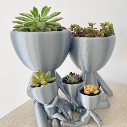 Family 3 kids planter 3D model