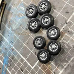 Borrani Corsa - 1/64 Wire Racing Wheels