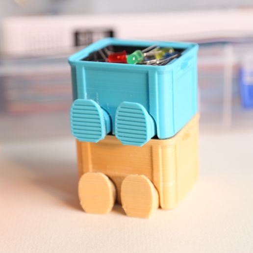 IMG_9298.JPG Step Box Step (mini tool box)