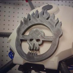 IMG_20150531_111419.jpg Archivo STL gratuito Mad Max - Logotipo de la calavera de Joe Inmortal・Design para impresora 3D para descargar