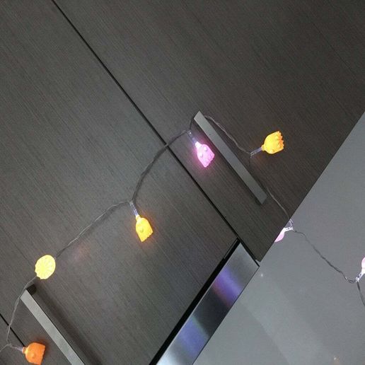 PacMan Ghost by Hatch on LED String - 3D model önizlemesi