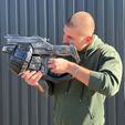 Type-52-Pistol-prop-replica-from-Halo-3-by-blasters4masters-7.jpg Type 52 Pistol Halo 3 Weapon Prop Replica