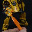 03.jpg Neutron Assault Rifle for Transformers Gamer Edition WFC Bumblebee