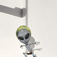 Ollie-the-Alien-3.jpg Ollie the Alien on a Skateboard UFO