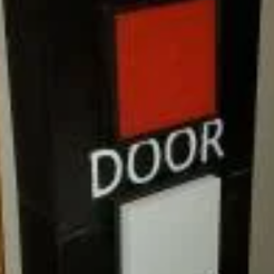 bro-puerta.png Fnaf Door/Light button