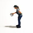 1f2bf0c2-755b-404d-befb-db9453e8cdec-1.jpg Figure Yeni waiter in 1-64 scale diorama miniature