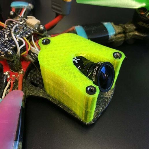 Fichier STL gratuit ImpulseRC Reverb Falkor Cam Mount (sans vis)・Design ...