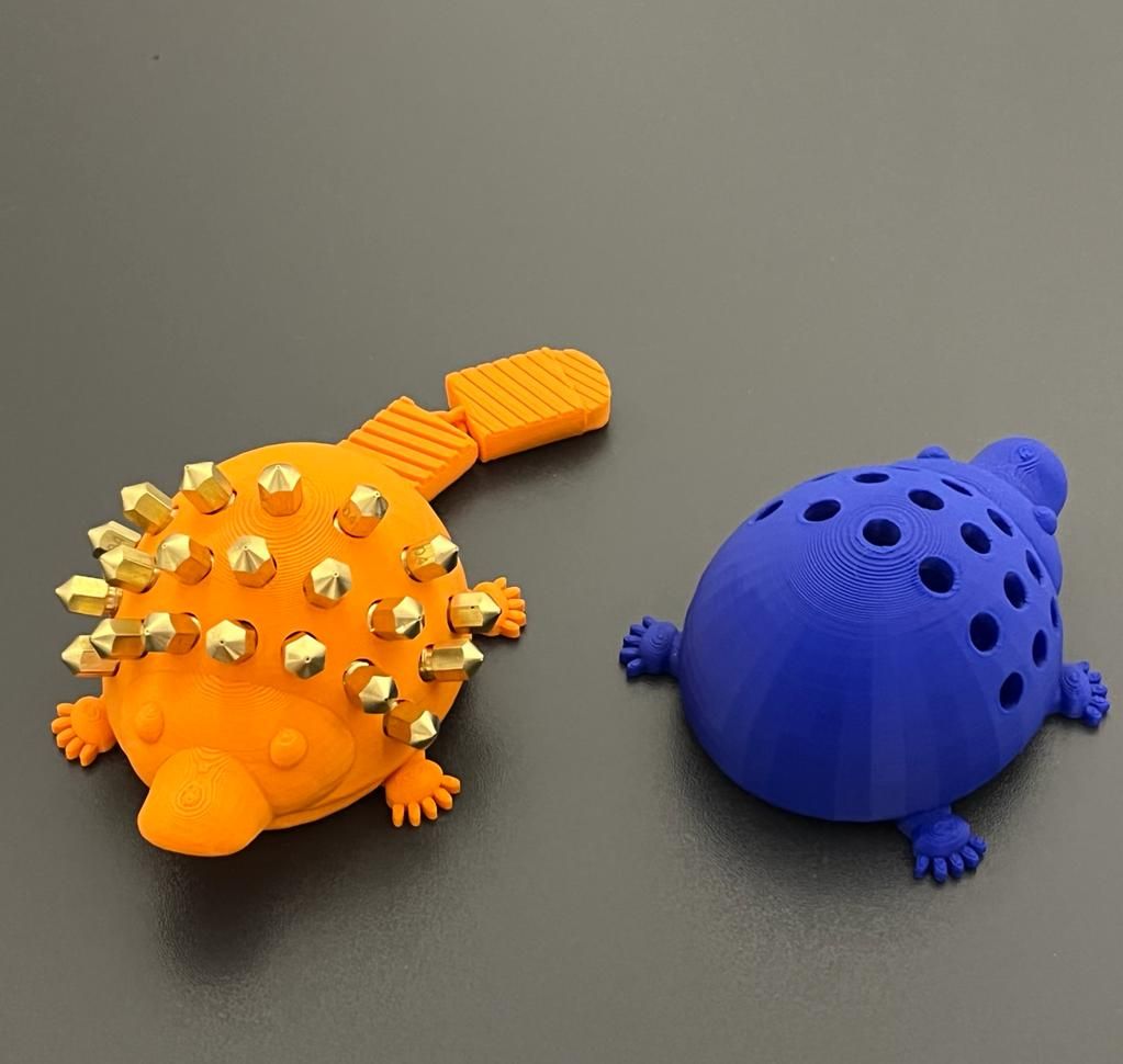WhatsApp-Image-2022-05-13-at-11.52.56-2.jpeg Download STL file Articulated Platypus Funny Nozzle Holder/Storage • 3D print model, SnipeX_3D