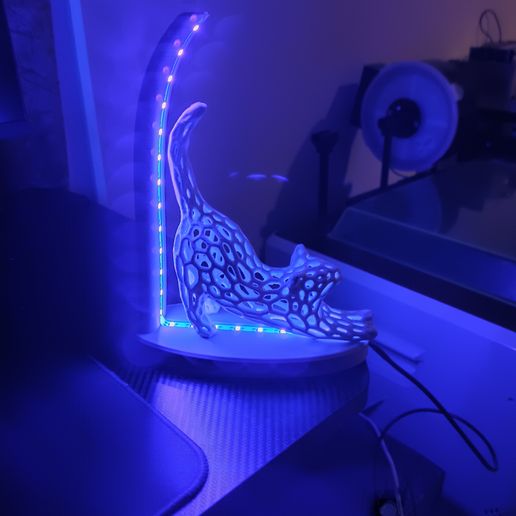 IMG20250107073944.jpg LED strip lamp stand v2