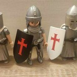 369790193_1009720503660102_8389451516923471947_n.jpg Crusader helmet for Playmobil with out use of wig