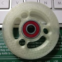 IMG_0399.jpg Бесплатный STL файл Printrbot Wooden Spool Hubs・3D-печать объекта для загрузки