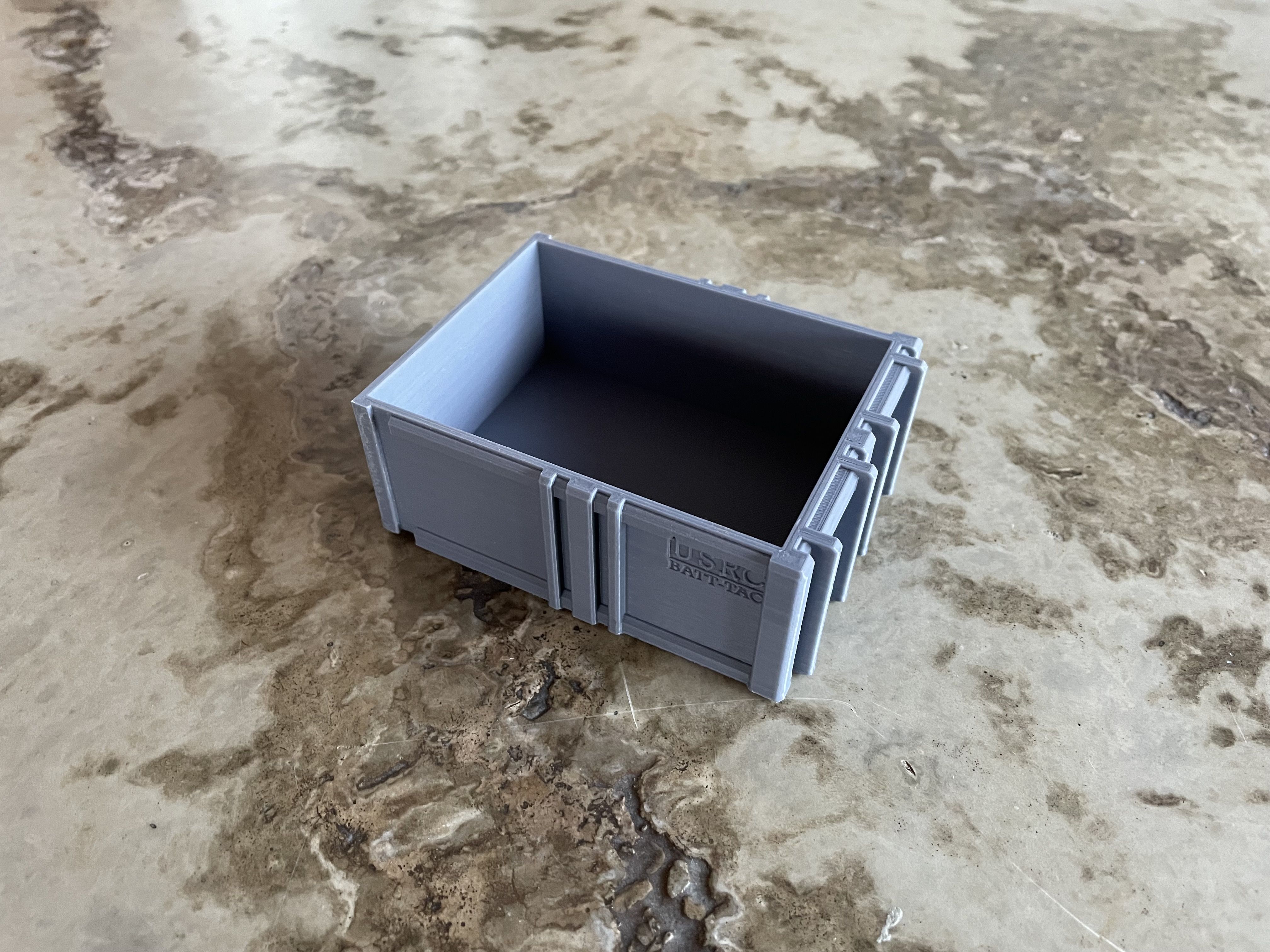 Open-fill-tray.jpg -Datei RC-Auto oder Drohne Batterie Caddy Kit für 30cal Ammo Can Batt-Tac Pac herunterladen • Objekt zum 3D-Drucken, UpScaleRC
