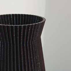 1682779925402.jpg Archivo STL gratis Jarrón Cono con textura・Plan de impresión en 3D para descargar