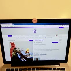 dokn6wAfR0GmTgOwyaH-4Q_thumb_4cbd.jpg Free STL file Cyclops: webcam shutter・Design to download and 3D print