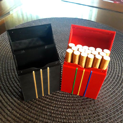 20200730_185257.jpg CIGARETTE CASE