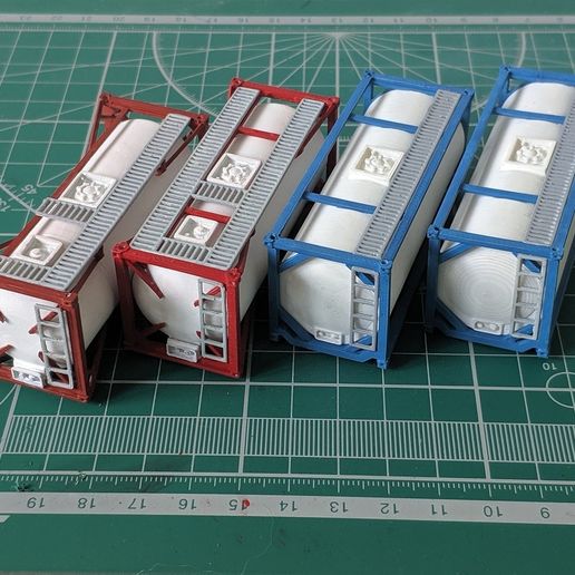 Tank containers collection (HO scale)