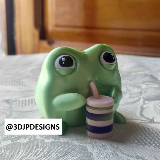 Cults3.jpg Cute Drinking Frog Couple!  - Pen Holder / Desk Decoration