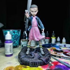 IMG_7685.jpg Fichier STL Stranger Things Fan Art Eleven 011・Objet pour impression 3D à télécharger