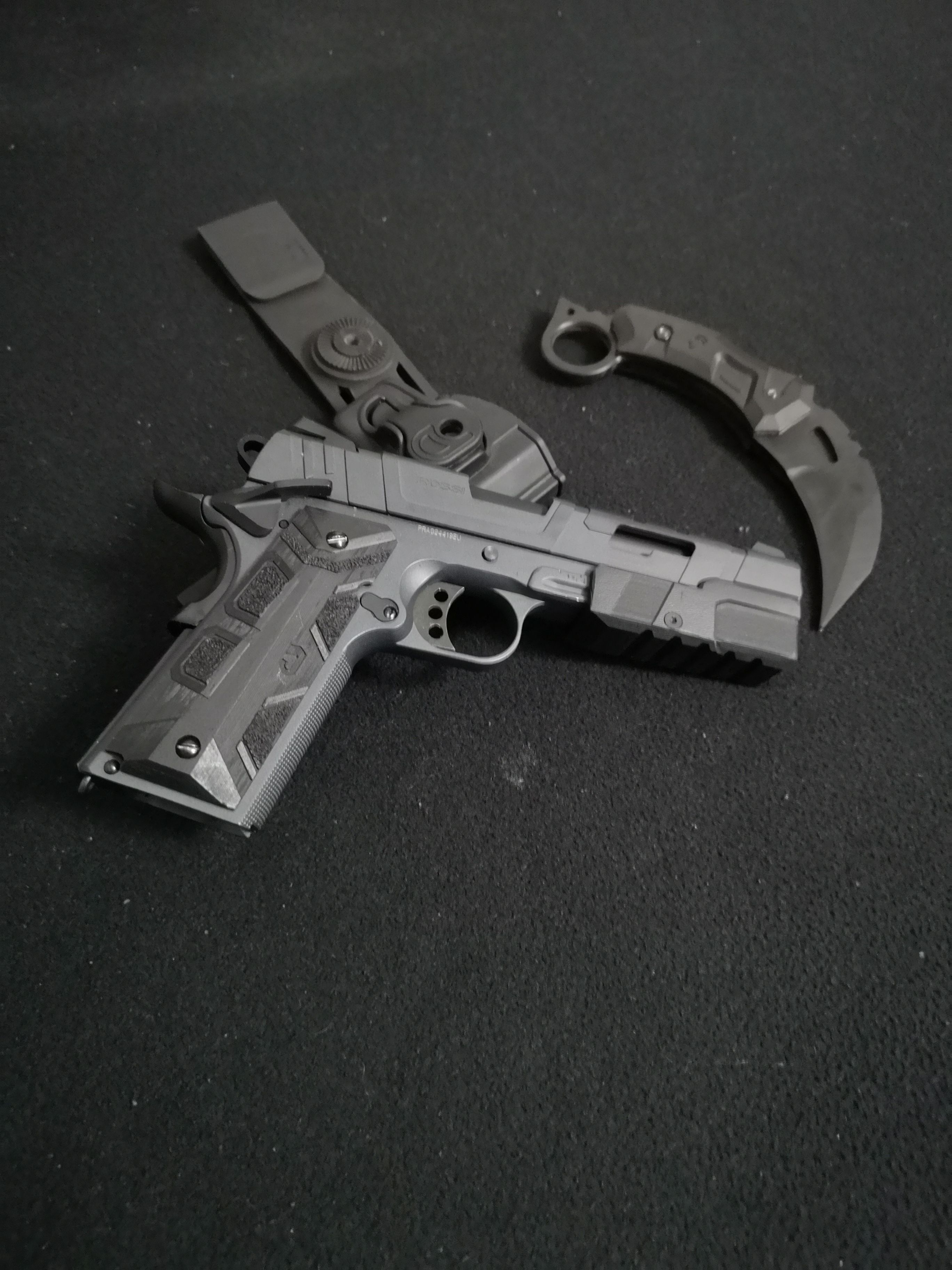 1911 VAMPIRE SLAYER Hand Grips 3d printed Airsoft 