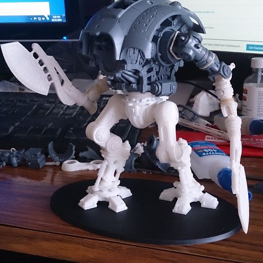 DSC_0155.JPG Knight Titan Poseable Legs & CCW