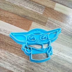 IMG1.jpeg STL file YODA BABY COOKIE CUTTER MANDALORIAN・3D printable model to download