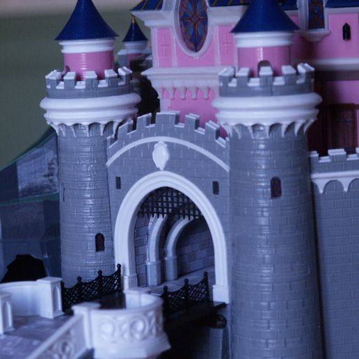 _3058320.JPG Chateau Disneyland Paris with Prusa MK2S MMU (Ed2)