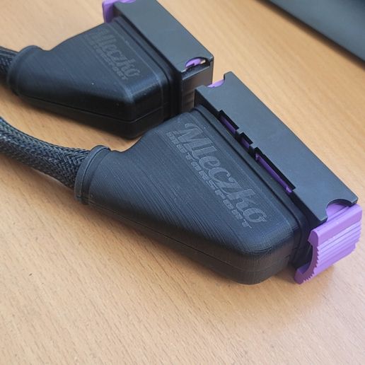 👢 ECUMASTER CONNECTOR BACKSHELL SICMA 39PIN BOOT COVERS・ STL File for ...
