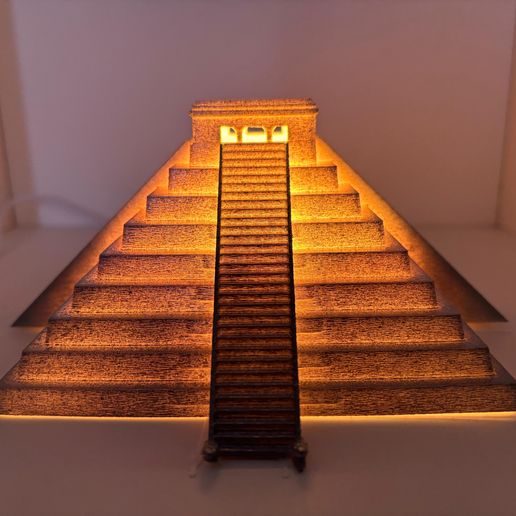 e3c0b54d-c7d8-44df-97c0-0f1d75a0b076.jpg Пирамида майя