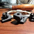 clips.jpg Honda Element Table Adapters