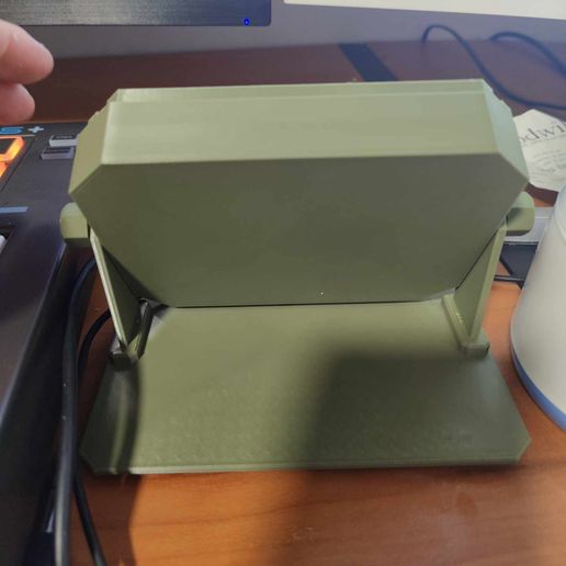 403405943_1312347132817455_3197792663981403650_n.jpg Support de bureau Stream Deck