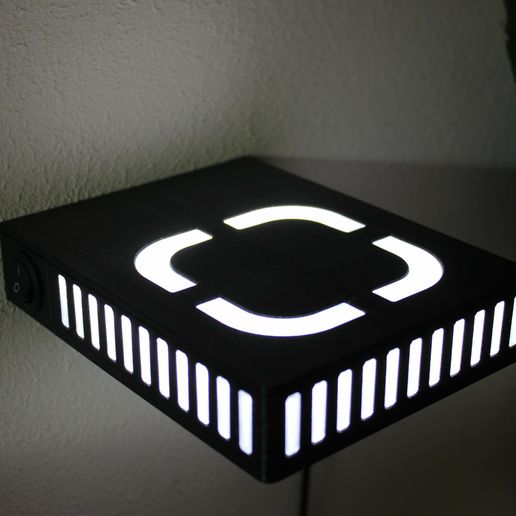 #LAMPSXCULTS / Lamp with tray and USB-A