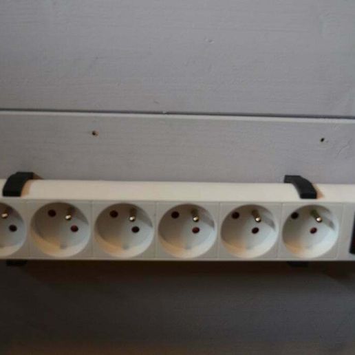 DSC_0008.jpg socket block support