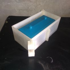 ae oN Rectangular cement or plaster pot mold 20 x 10 cm c 8 high