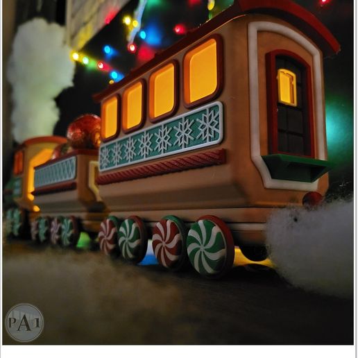 004B.jpg TRAIN DE NOËL EN PAIN D'ÉPICE ILLUMINÉ