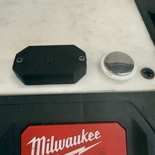 milwaukee packout hidden airtag holder