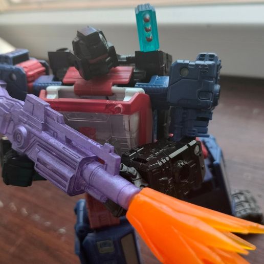 FEAjonQ259U.jpg Transformers 5mm Weapon Pack (2)