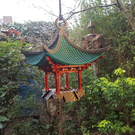 20230113_110140.jpg Mangeoire d'oiseaux en forme de temple aérien japonais