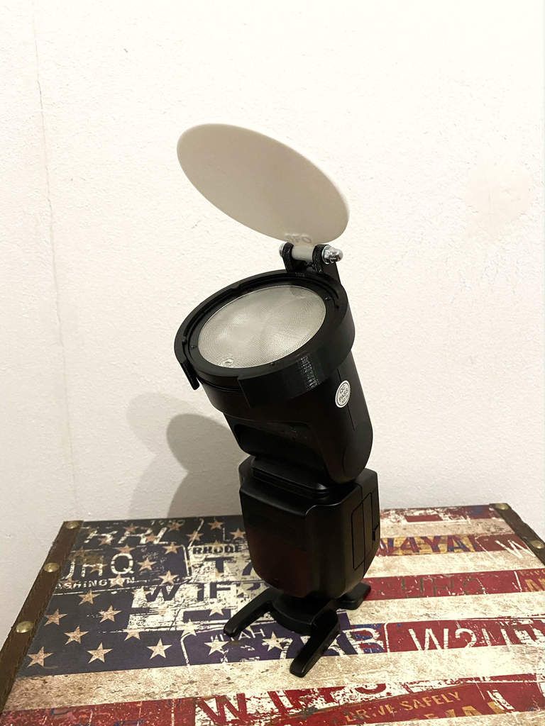 Download free STL file Godox V1 Flash Bounce Card Diffuser Neewer V1