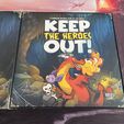 5.jpg Keep The Heroes Out All In Two Box Insert - German/English