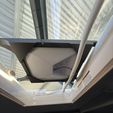 IMG_6757.jpeg Starlink Mini Skylight-Halterung für Leisure Travel Vans (LTV) und andere Wohnmobile, die das Dometic Midi Heki Dachfenster verwenden