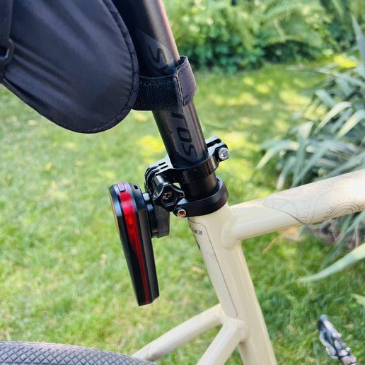 rear light holder  igpsport and garmin 3D model