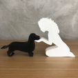 WhatsApp-Image-2022-12-22-at-09.55.08-1.jpeg GIRL AND her Dachshund(wavy hair) FOR 3D PRINTER OR LASER CUT